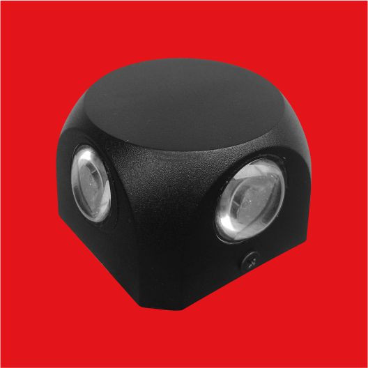 8 Watt 4 Way LED Ball Light